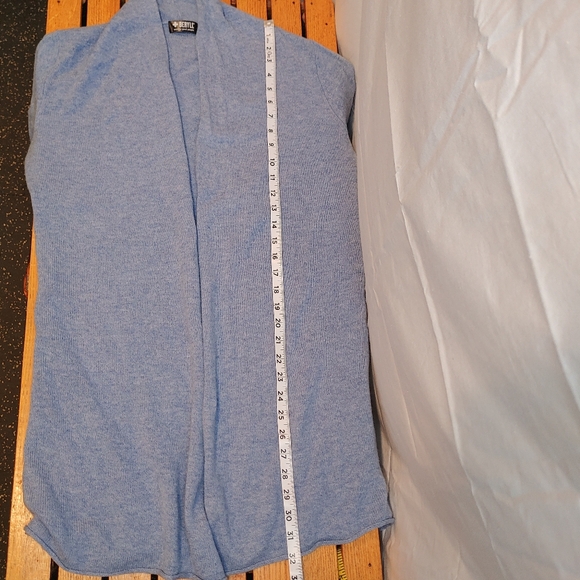 Beryll 100% Cashmere Light Blue Cardigan Sweater Size OS USA Made - Picture 9 of 9